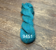 Load image into Gallery viewer, Cascade 220 Sport