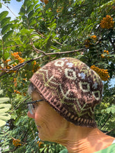 Load image into Gallery viewer, Gardener's Hat Kit

