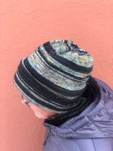 Load image into Gallery viewer, Double Layer Hat - Sisu Pattern
