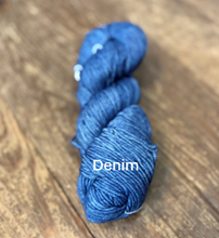 Load image into Gallery viewer, Rios - Malabrigo
