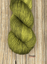 Load image into Gallery viewer, Tenderfoot -Polka Dot Sheep
