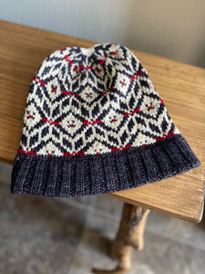 Snow Day Hat Pattern - Sisu Pattern