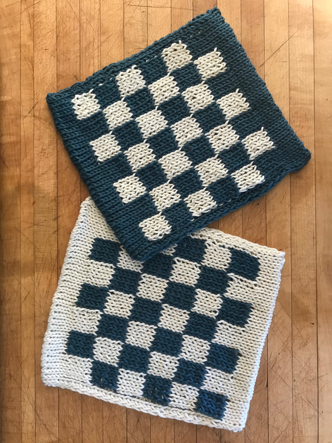 Checkerboard Dishcloth - Sisu Pattern